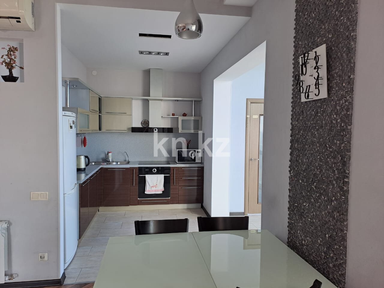 Аренда 2-комнатной квартиры посуточно, 75 м² в Астане - фото 5