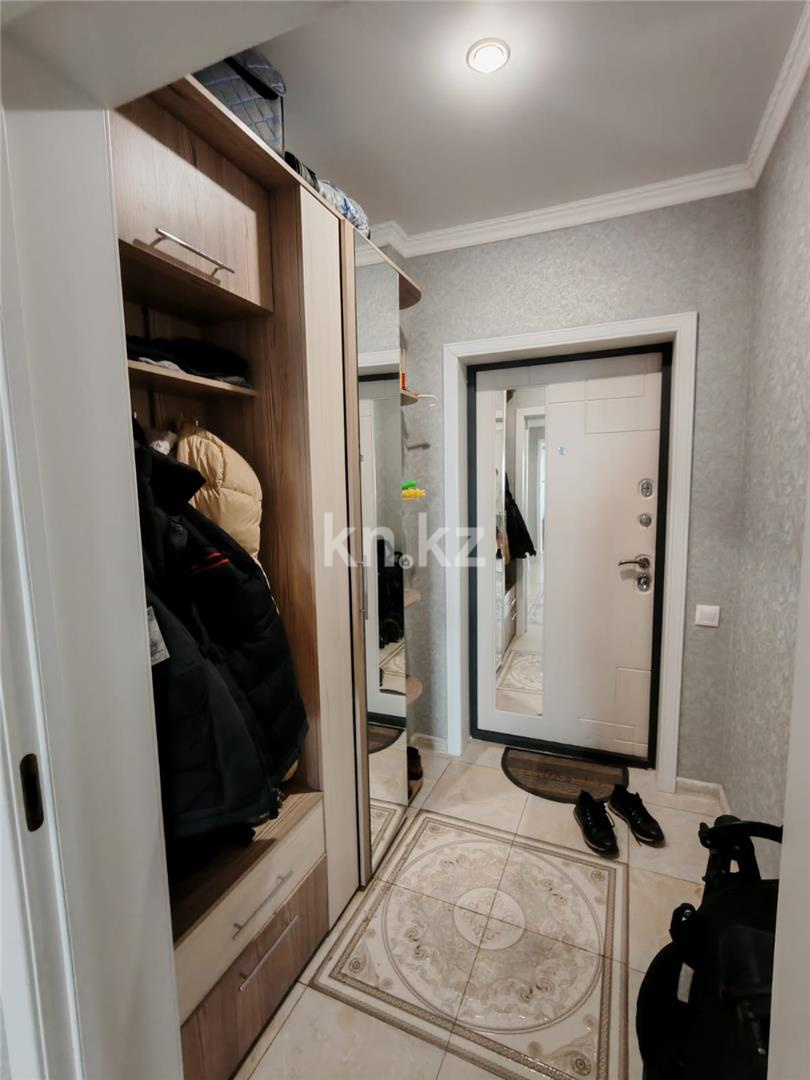 Продажа 3-комнатной квартиры, 104 м², пр. Республики в Караганде - фото 13