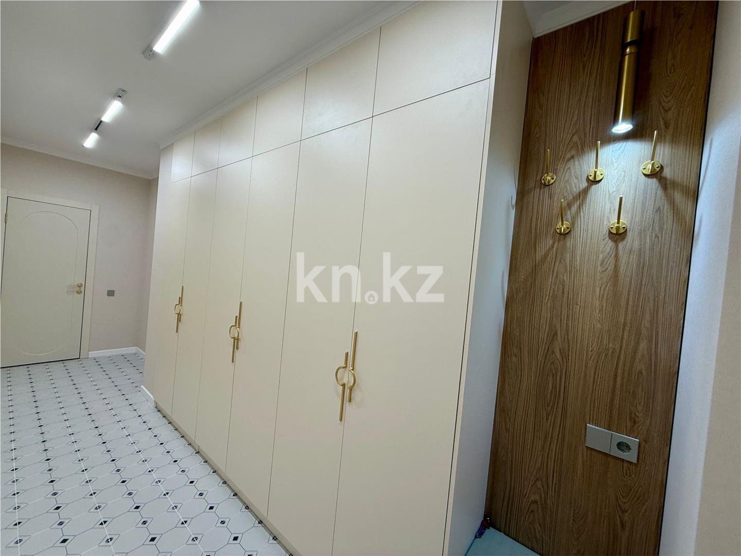 Продажа 2-комнатной квартиры, 53 м² в Астане - фото 8