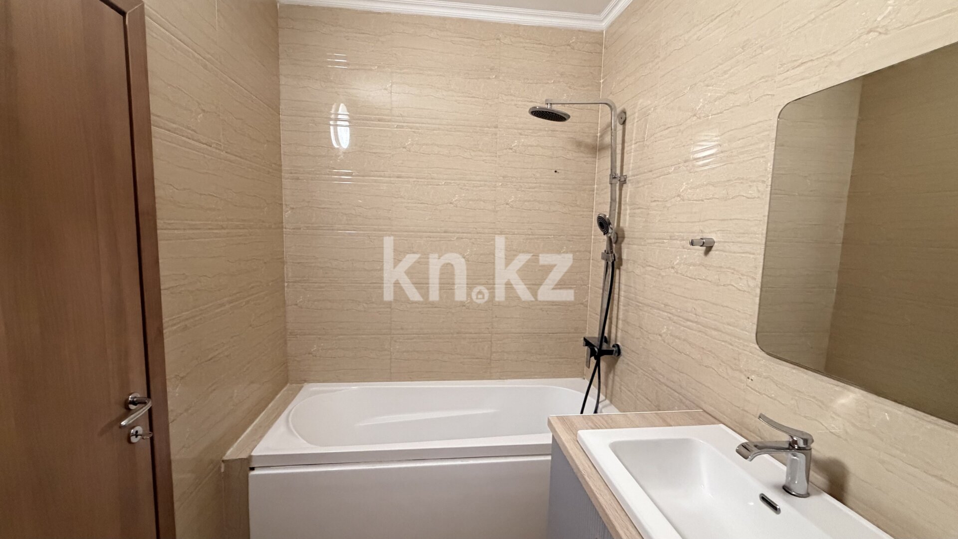 Продажа 2-комнатной квартиры, 73.2 м² в Астане - фото 4