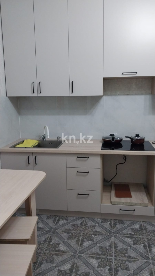 Аренда 1-комнатной квартиры, 40 м², пр. Богенбай батыра, дом  56 - Аренда квартиры помесячно в Астане фото 1 из 10