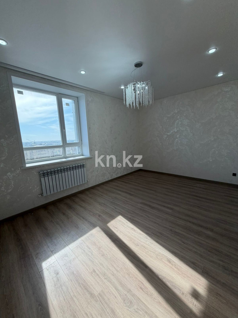Продажа 2-комнатной квартиры, 71.7 м² в Уральске