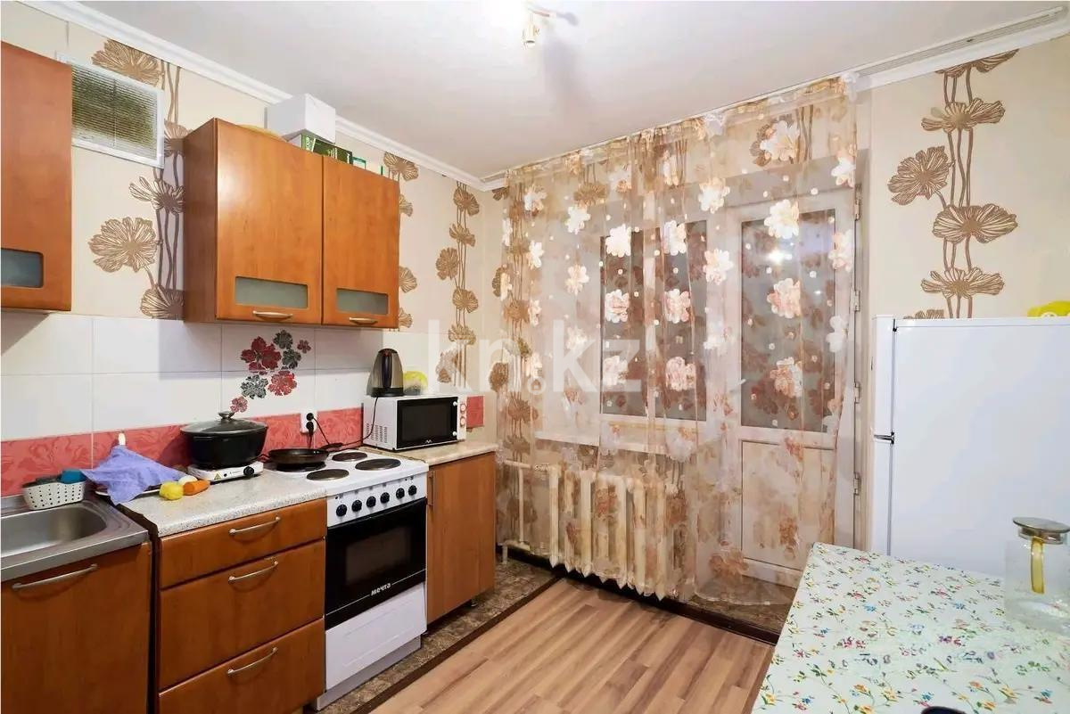 Продажа 1-комнатной квартиры, 34 м², пр. Бухар-жырау, дом  60 в Караганде - фото 2