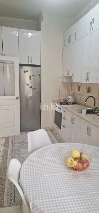 Продажа 2-комнатной квартиры, 65 м², мкр-н Аккент, дом  30 в Алматы - фото 2