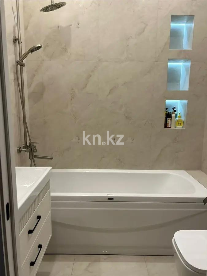 Продажа 3-комнатной квартиры, 100 м², ул. Казыбек би, дом  41/1 в Астане - фото 2