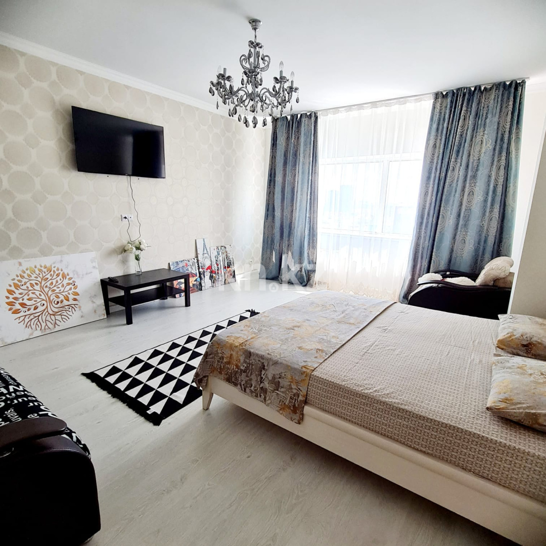 Аренда 2-комнатной квартиры посуточно, 86 м², ул. Достык, дом  5 - ул. Сауран - Аренда квартир посуточно в Астане без посредников фото 20 из 22