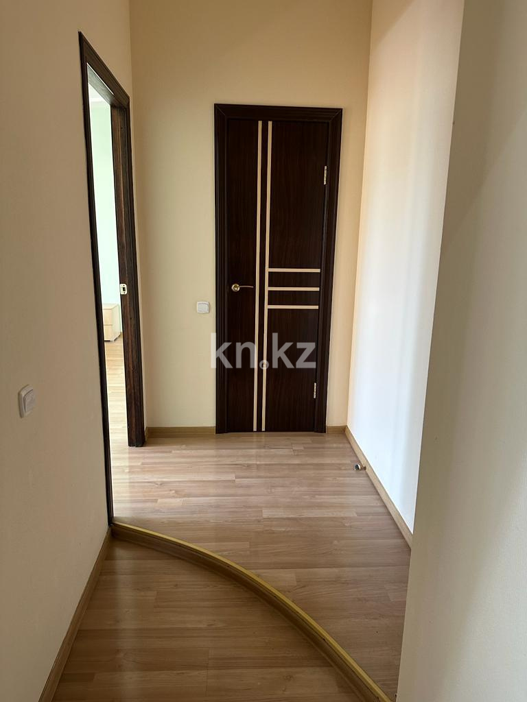 Продажа 2-комнатной квартиры, 82 м², пр. Н. Абдирова - Продажа квартир в Караганде фото 13 из 19