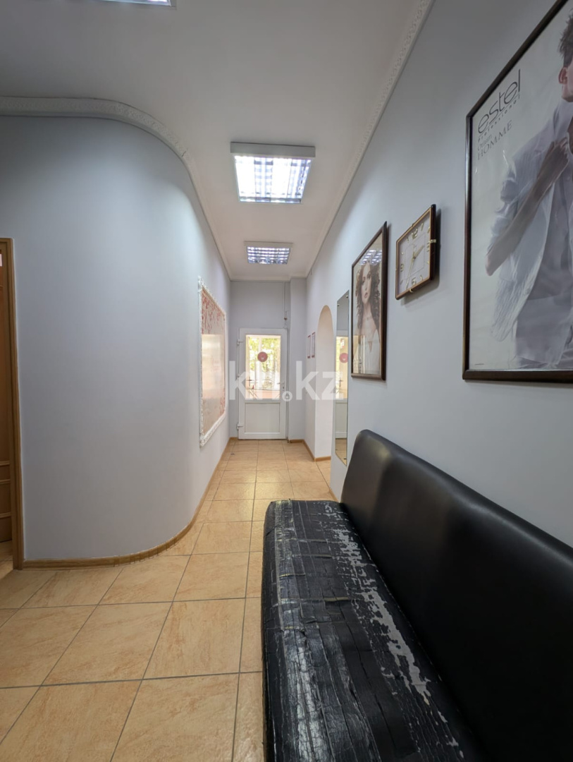 Продажа , 111.4 м², ул. Карбышева, дом  62 - Продажа жилой и коммерческой недвижимости в Уральске фото 18 из 37