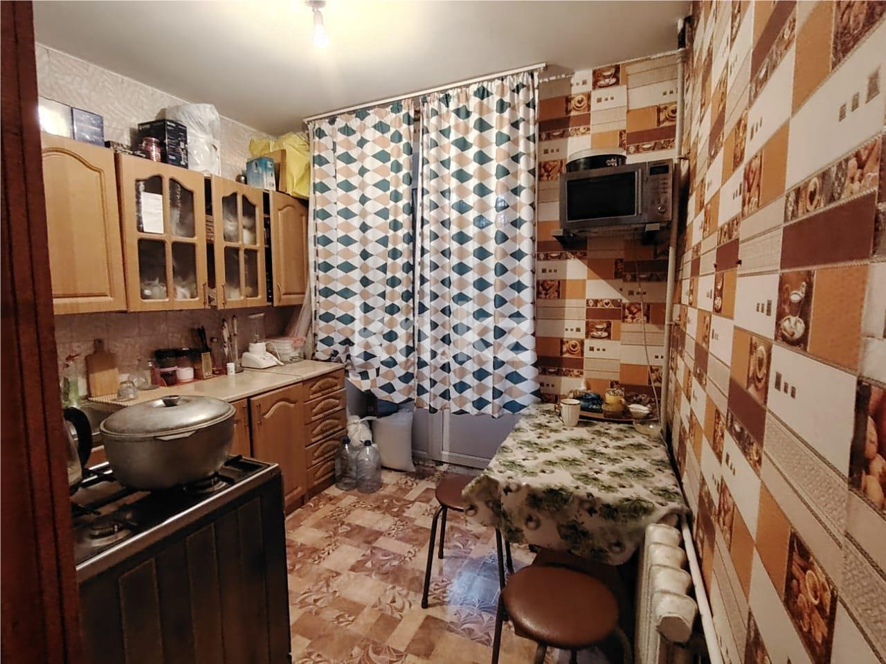 Продажа 3-комнатной квартиры, 53 м², ул. 6-й мик-н, дом  28 в Темиртау - фото 15