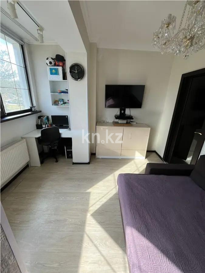 Продажа 3-комнатной квартиры, 61 м², пр. Шахтеров, дом  70 - Продажа квартир в Караганде фото 1 из 7