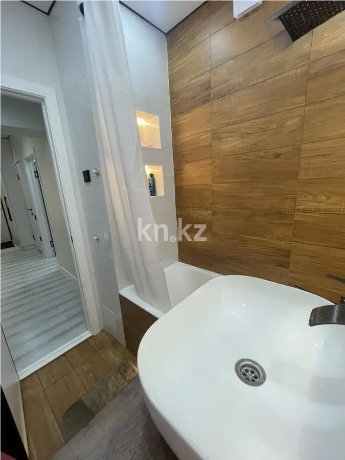 Продажа 2-комнатной квартиры, 47.9 м² в Алматы - фото 4