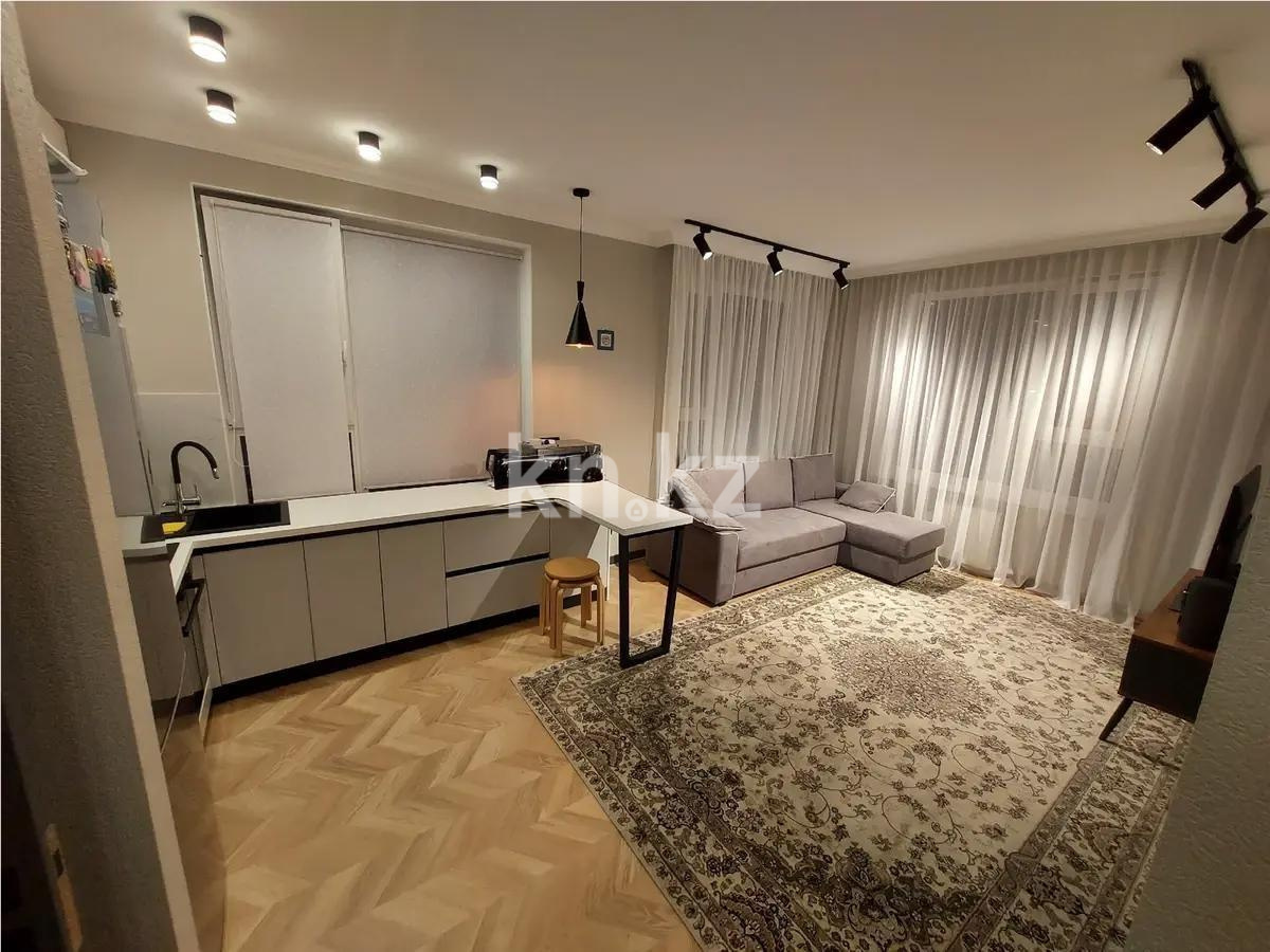 Продажа 2-комнатной квартиры, 42 м², пр. Абая, дом  165 - Продажа квартир в Алматы фото 1 из 5