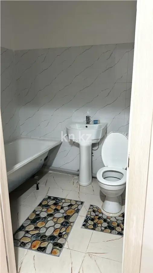 Продажа 2-комнатной квартиры, 68 м² в Алматы - фото 4