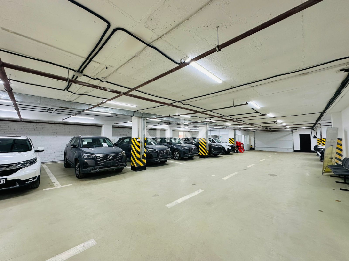 Продажа помещения, 600 м² - Продажа офисных и торговых помещений в Казахстане фото 3 из 13