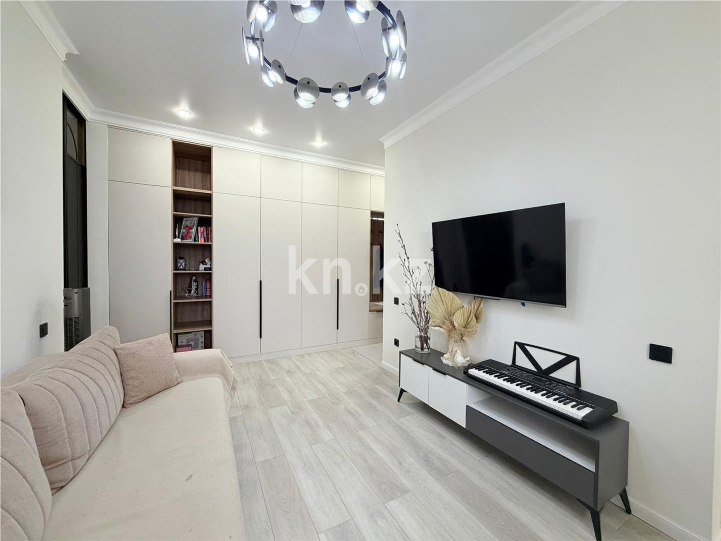 Продажа 3-комнатной квартиры, 58.6 м² в Астане - фото 3