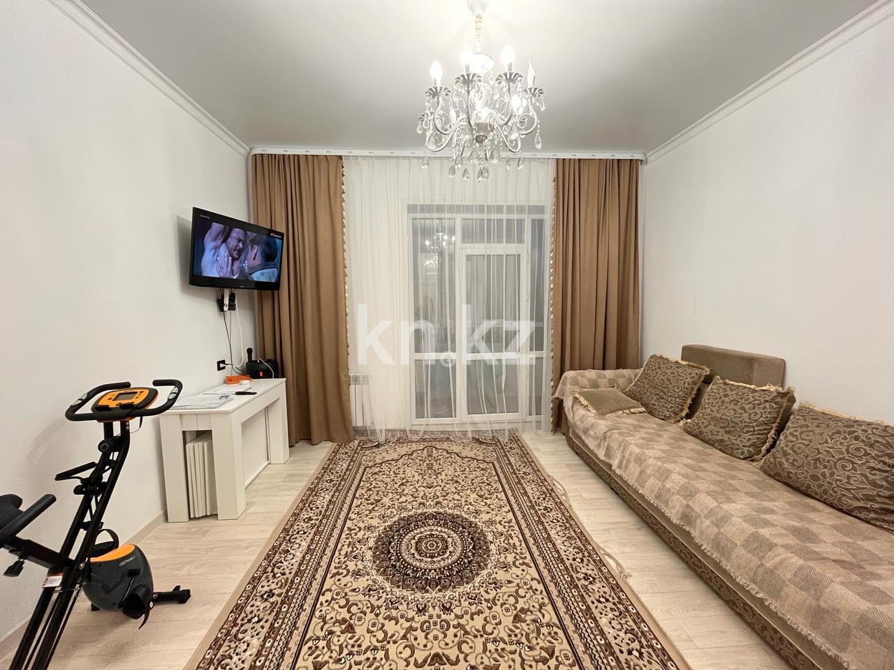 Продажа 3-комнатной квартиры, 63 м², ул. Кулкыбаева, дом  13 - Продажа квартир в новостройках Караганды фото 1 из 14