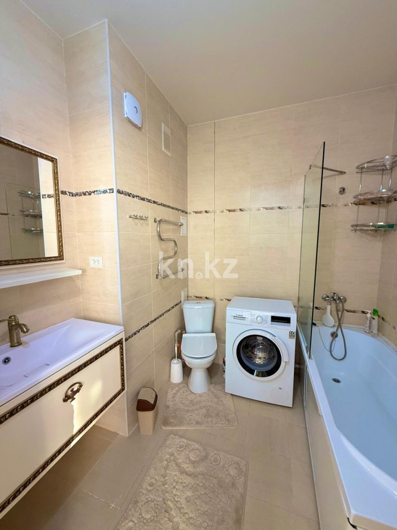 Продажа 3-комнатной квартиры, 106 м², ул. Керей, Жанибек хандар, дом  28 - пр. Мангилик Ел в Астане - фото 24