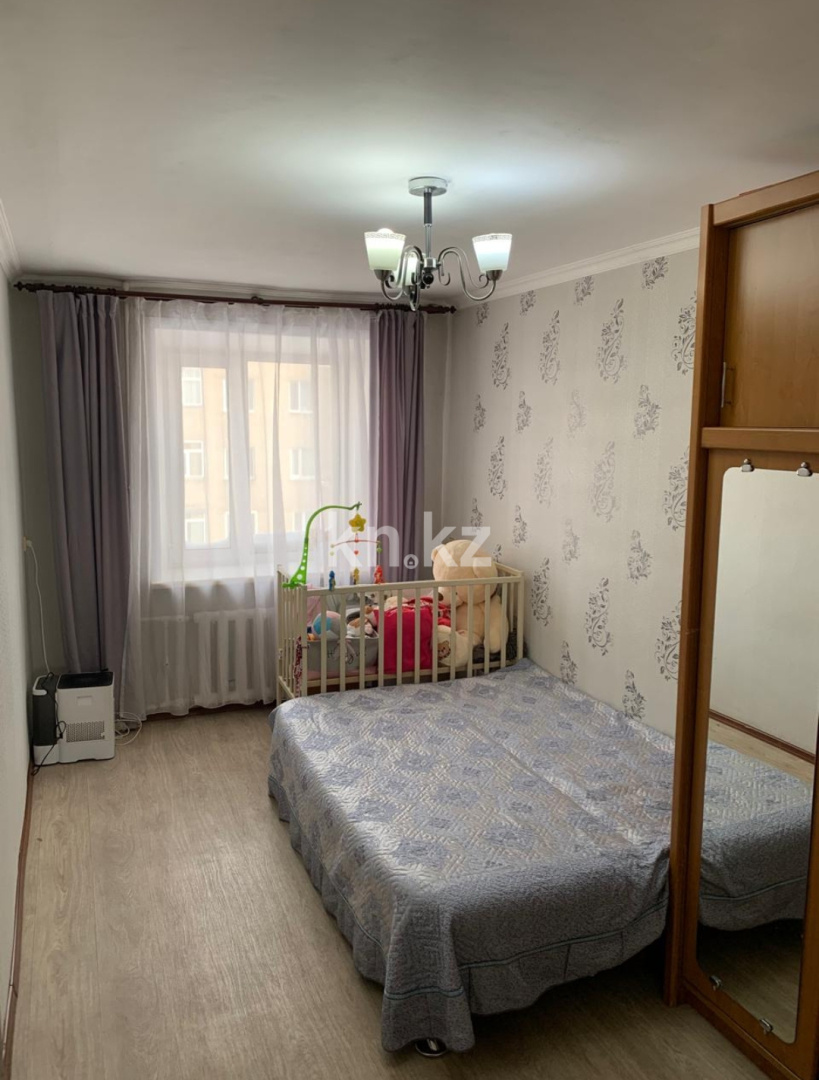 Продажа 3-комнатной квартиры, 58 м², ул. Жекибаева, дом  131/1 - Продажа  трехкомнатных квартир в Караганде без посредников фото 1 из 7