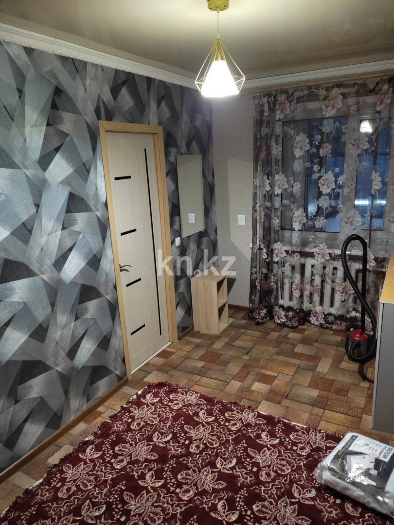 Продажа 2-комнатной квартиры, 40 м², пр. Бухар-жырау, дом  56 в Караганде - фото 7