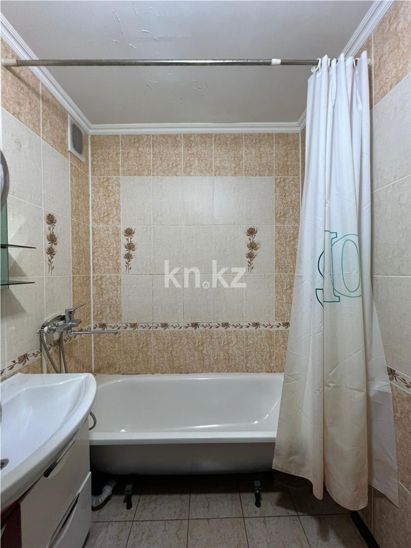 Продажа 2-комнатной квартиры, 54 м², мкр-н Голубые Пруды - Продажа квартир в Караганде фото 14 из 25