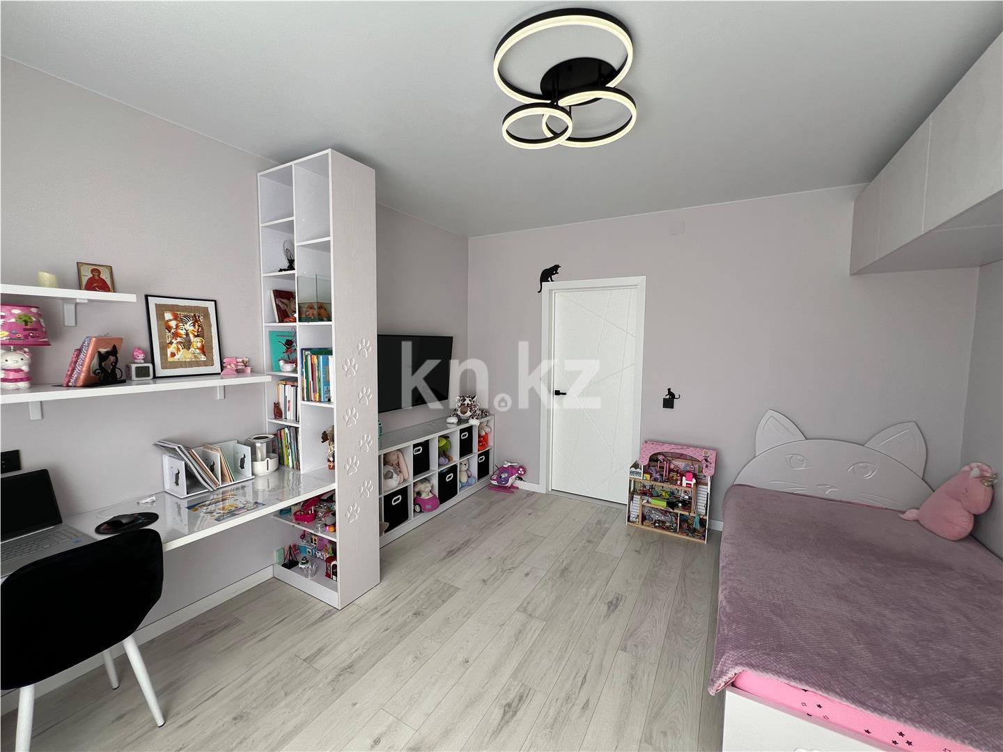 Продажа 3-комнатной квартиры, 100 м², ул. Дюсембекова - Продажа  трехкомнатных квартир в Караганде фото 7 из 21