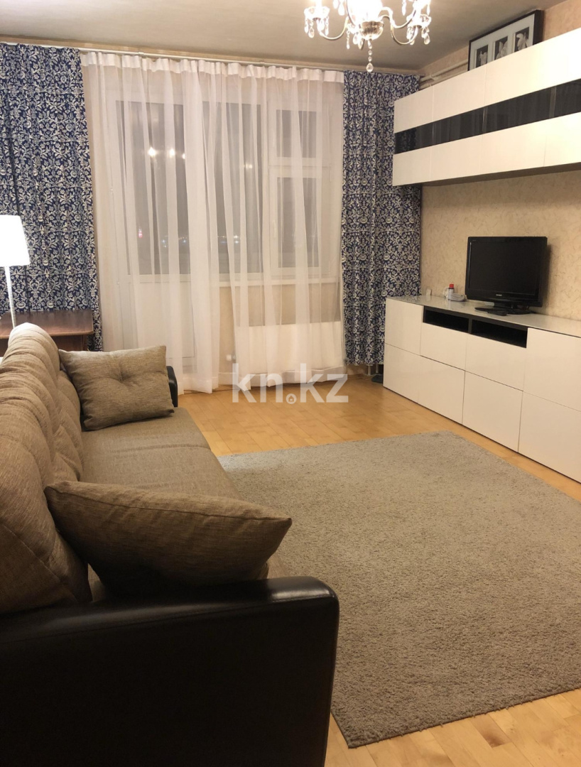 Аренда 1-комнатной квартиры, 31 м², мкр-н Аксай-2, дом  16 - ул. Толе би - Аренда квартир помесячно в Казахстане фото 1 из 3