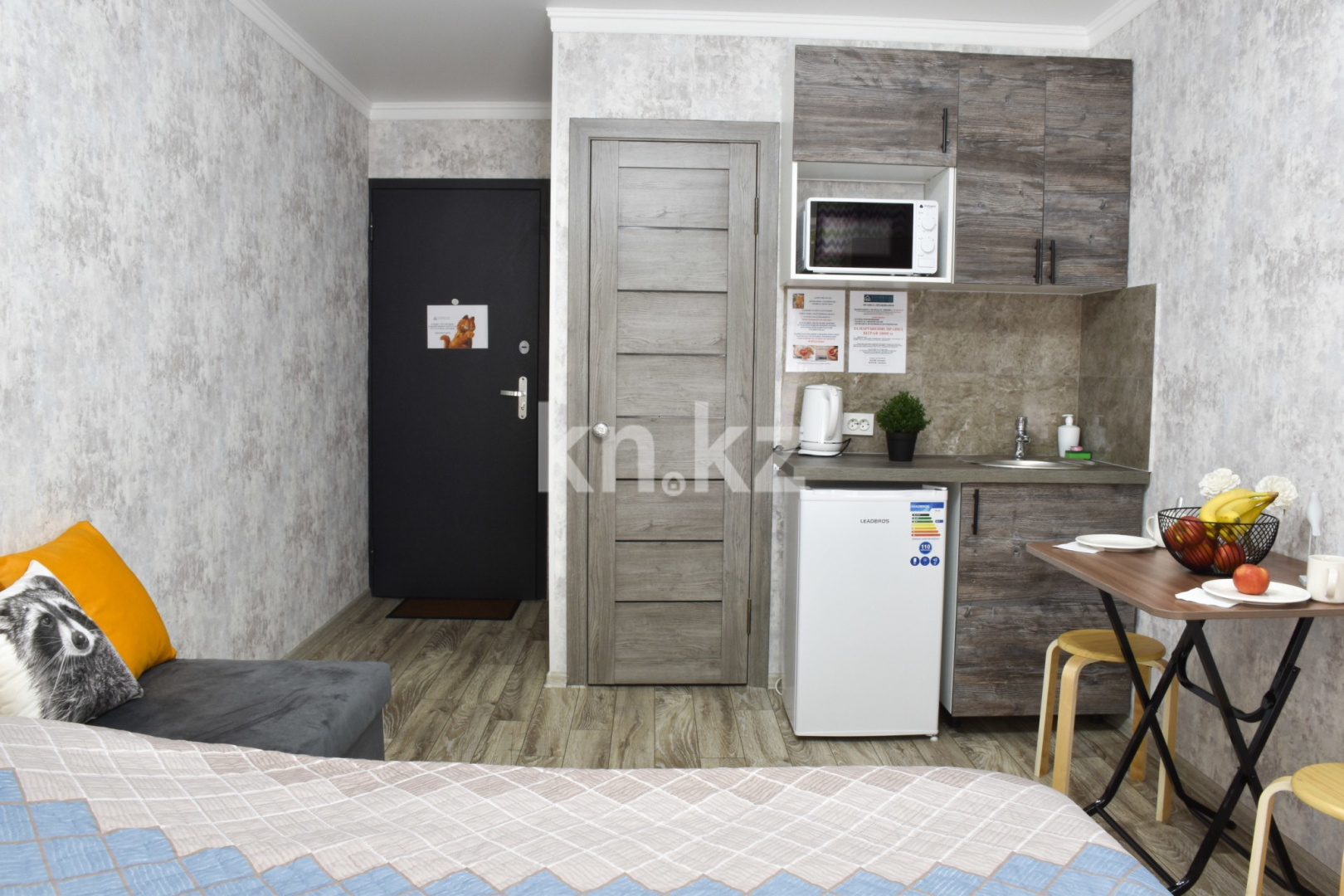 Аренда 1-комнатной квартиры посуточно, 17 м², ул. Си Синхая, дом  18 - ул. Жарокова - Аренда  однокомнатных квартир посуточно в Алматы с фото фото 5 из 6