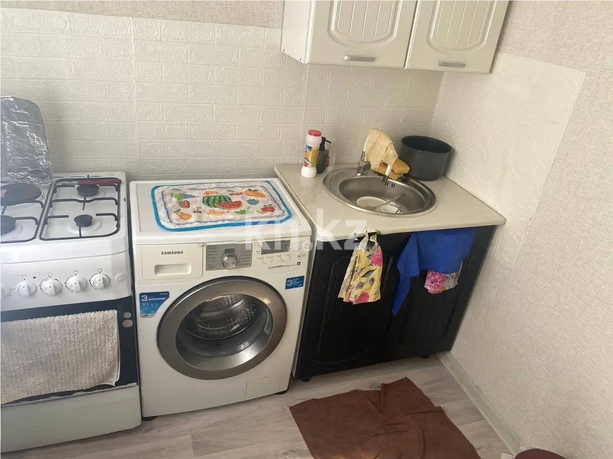 Продажа 3-комнатной квартиры, 60 м², ул. Орлова, дом  105/2 в Караганде - фото 4