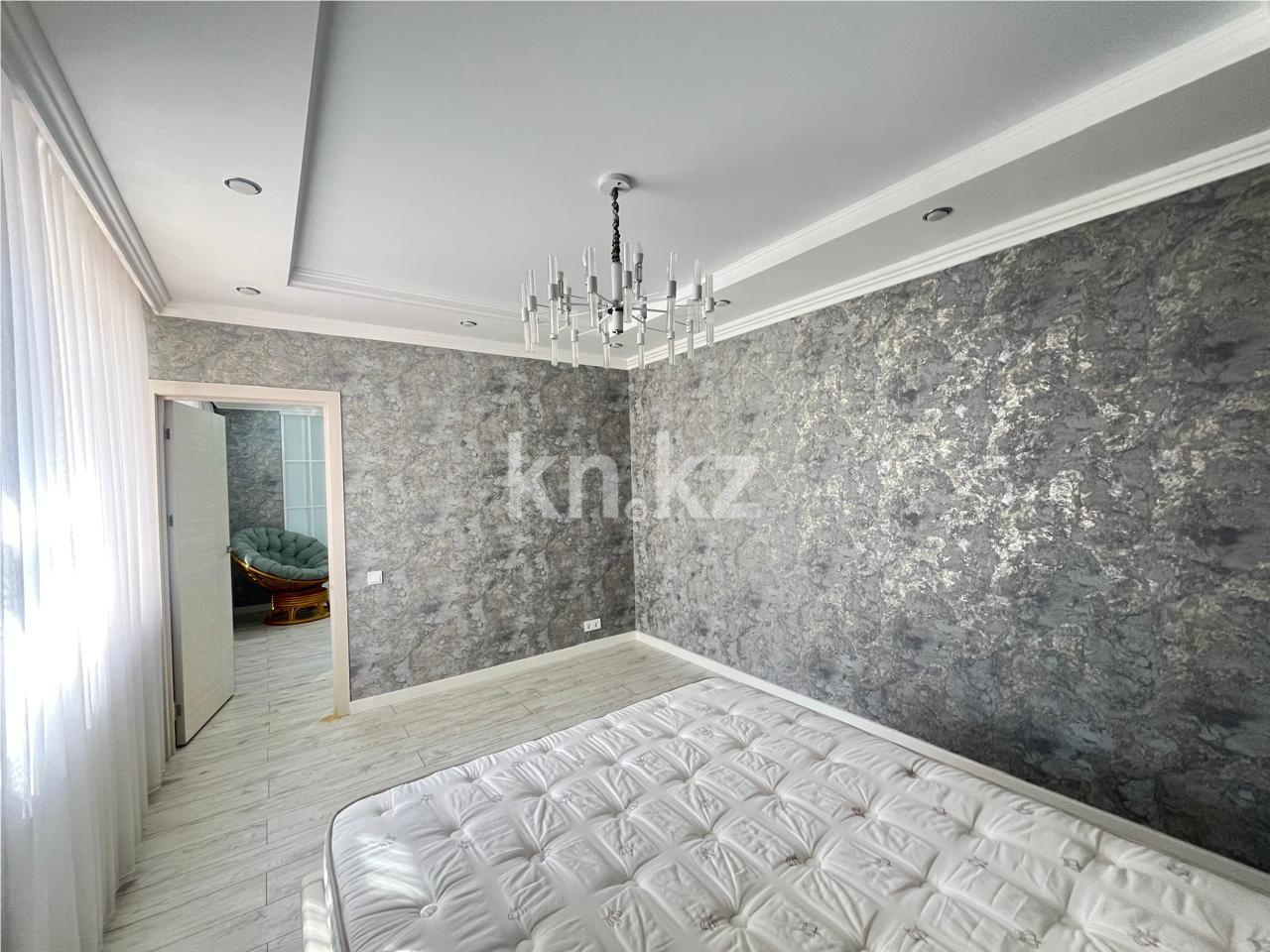 Продажа 3-комнатной квартиры, 107 м², ул. Ботаническая - Продажа  трехкомнатных квартир в Караганде фото 12 из 32