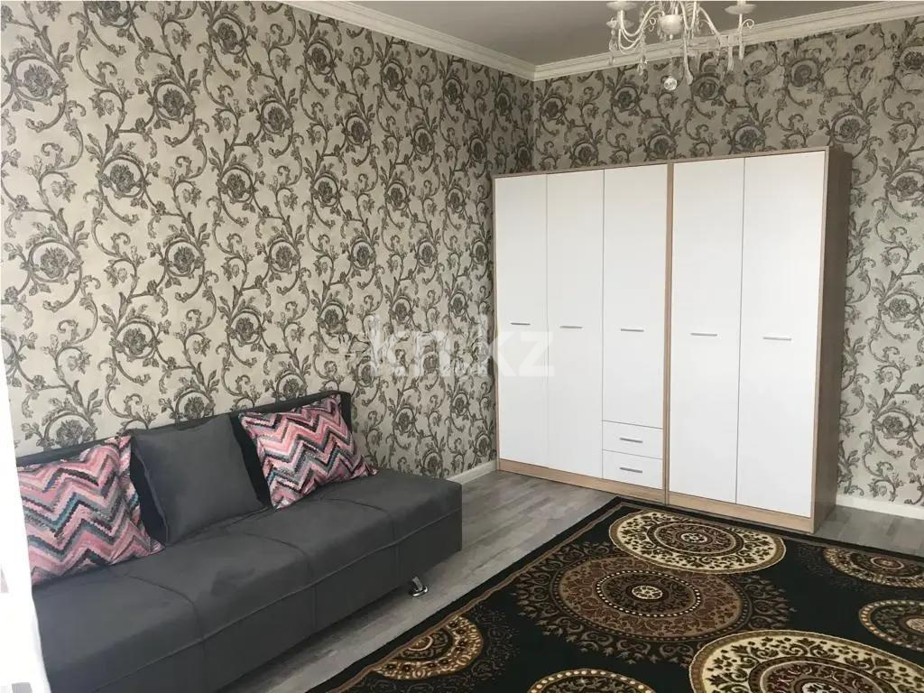 Продажа 1-комнатной квартиры, 45 м², ул. Садвакасова, дом  35 - Продажа квартир в Алматы фото 1 из 5