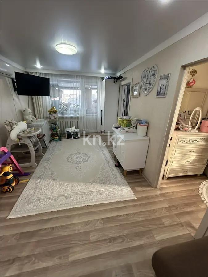 Продажа 3-комнатной квартиры, 48 м², 18 мкр., дом  22 - Продажа квартир в Казахстане фото 1 из 6