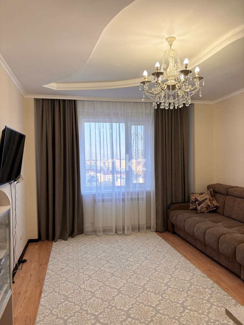 Продажа 3-комнатной квартиры, 90 м², пр. Шахтеров, дом  60 - Продажа квартир в Караганде фото 1 из 9