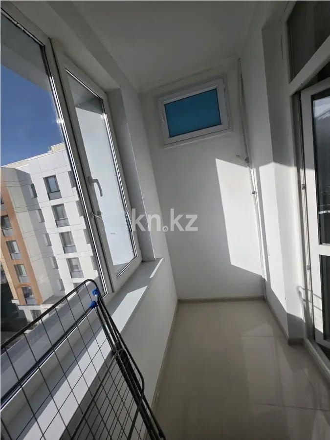 Продажа 1-комнатной квартиры, 37 м², пр. Кабанбай батыра, дом  58б/1 в Астане - фото 5