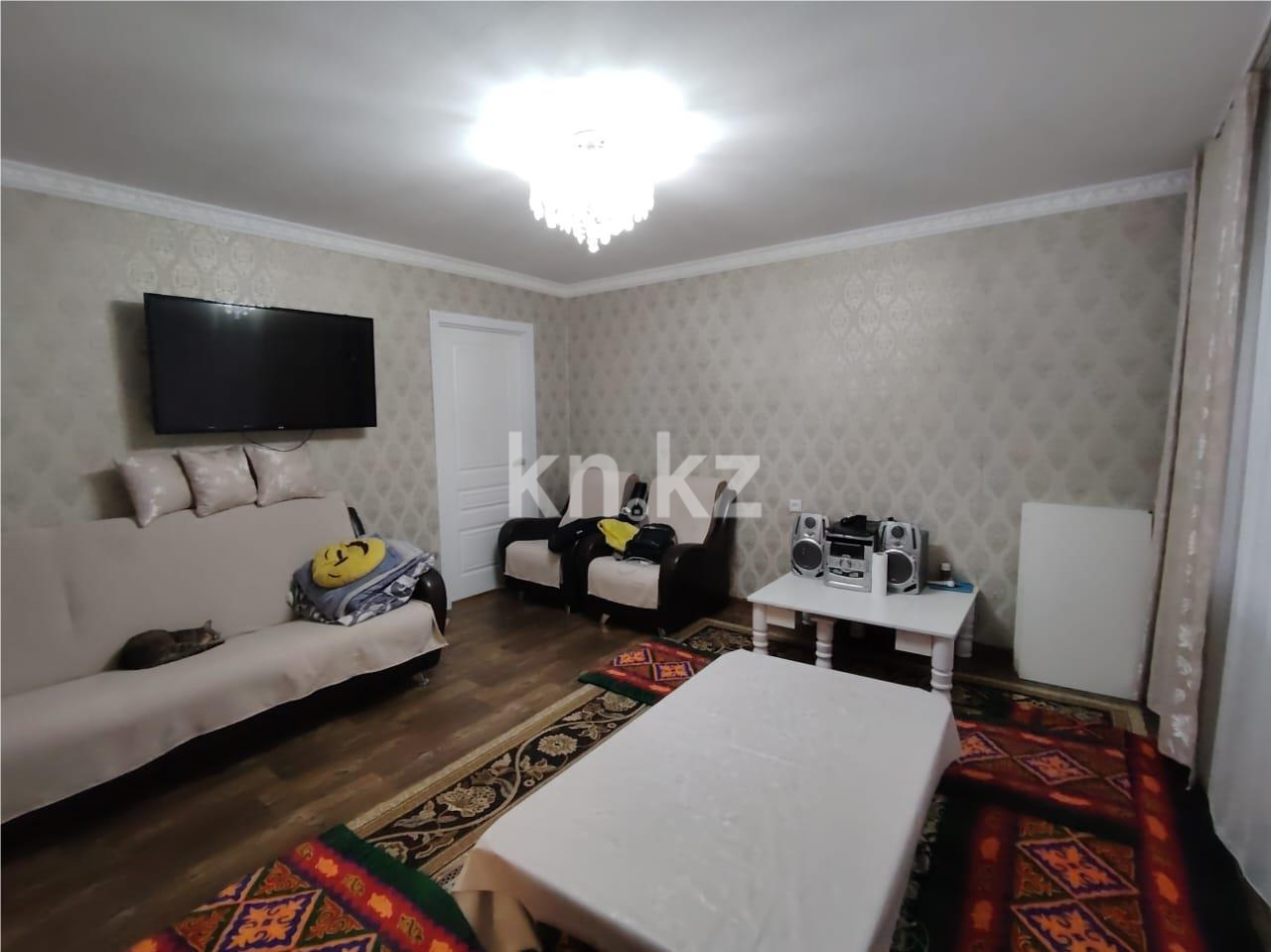 Продажа 3-комнатной квартиры, 53 м², ул. 6-й мик-н, дом  28 в Темиртау - фото 5
