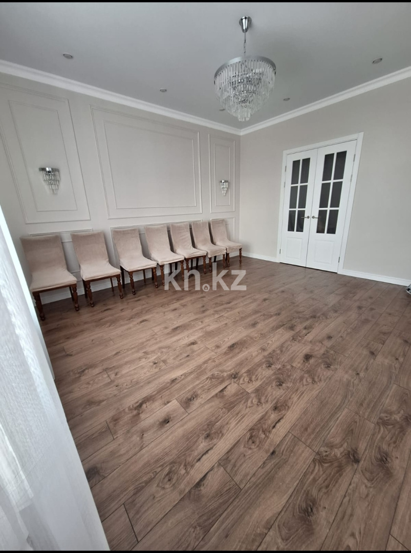 Продажа 3-комнатной квартиры, 90 м², пр. Республики, дом  23/2 - Продажа  трехкомнатных квартир в новостройках Караганды без посредников фото 6 из 16