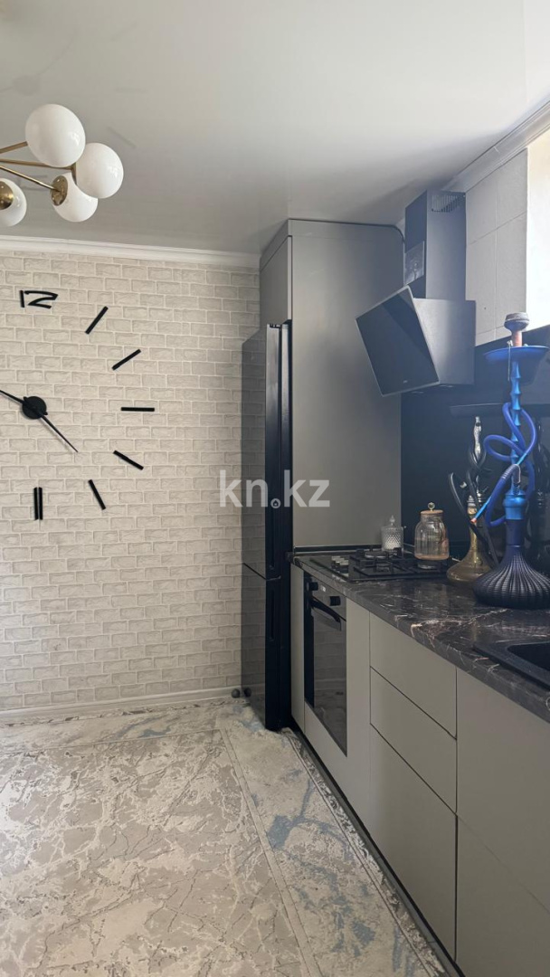 Продажа 8-комнатного дома, 211 м², ул. Нурмагамбетова - Продажа квартир в Алматы фото 1 из 10
