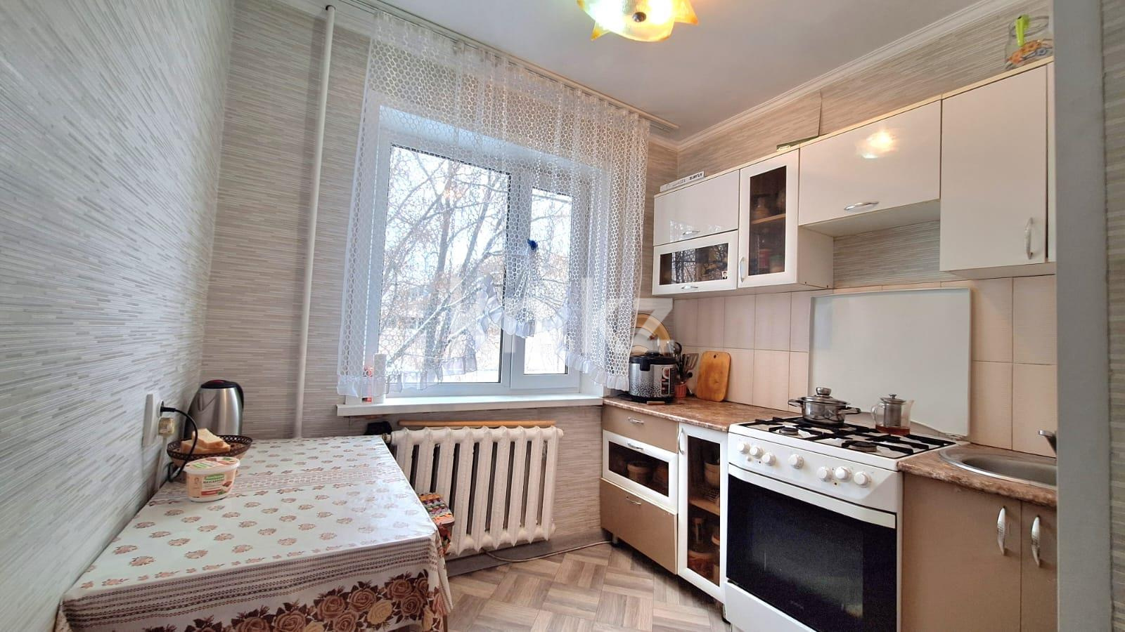 Продажа 3-комнатной квартиры, 62 м², мкр-н 16 - Продажа квартир в Караганде фото 7 из 11
