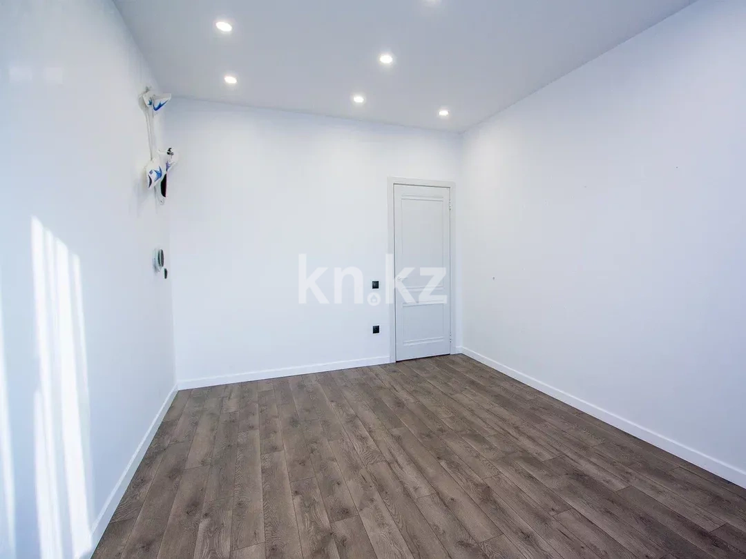 Продажа 4-комнатной квартиры, 131.9 м² в Алматы - фото 15