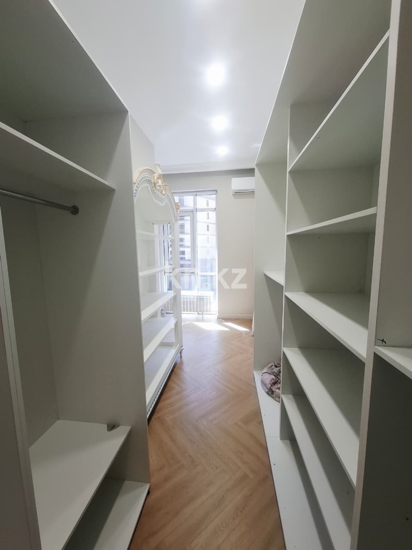 Продажа 4-комнатной квартиры, 142.4 м² в Алматы - фото 23