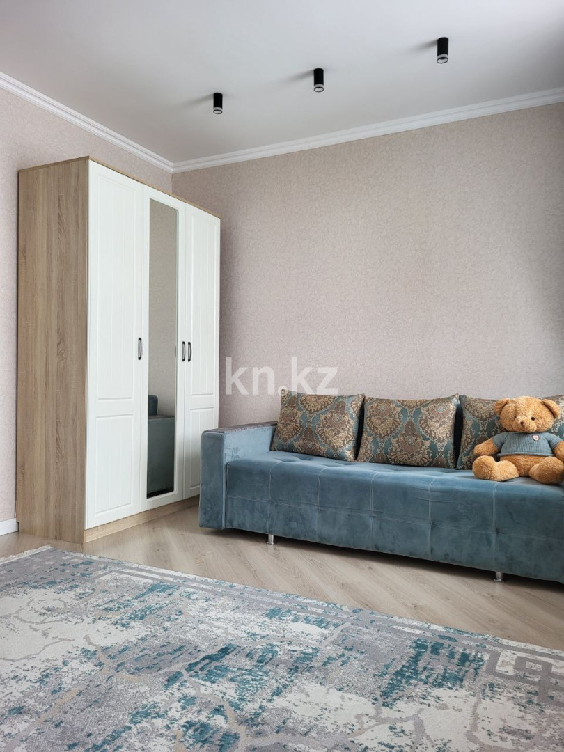 Аренда 1-комнатной квартиры, 37 м², ул. Аль-Фараби, дом  40/2 - пр. Улы Дала в Астане - фото 3