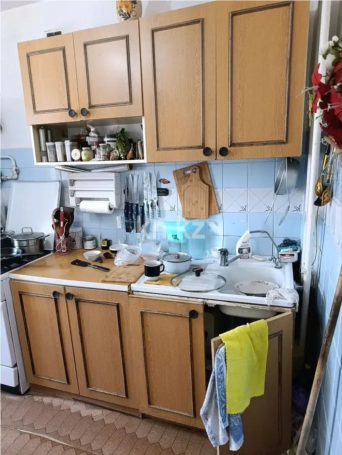 Продажа 3-комнатной квартиры, 62 м² - Продажа квартир от собственников в Караганде фото 3 из 6