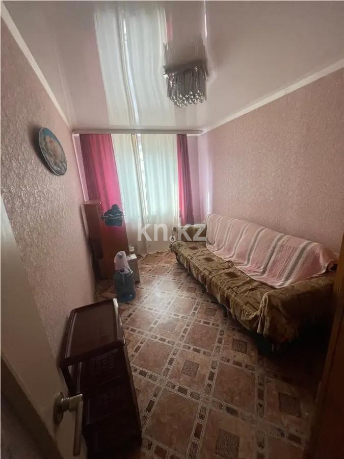 Продажа 3-комнатной квартиры, 65 м², ул. Муканова, дом  34 - Продажа трехкомнатных квартир в Караганде на Юго-Востоке фото 1 из 7