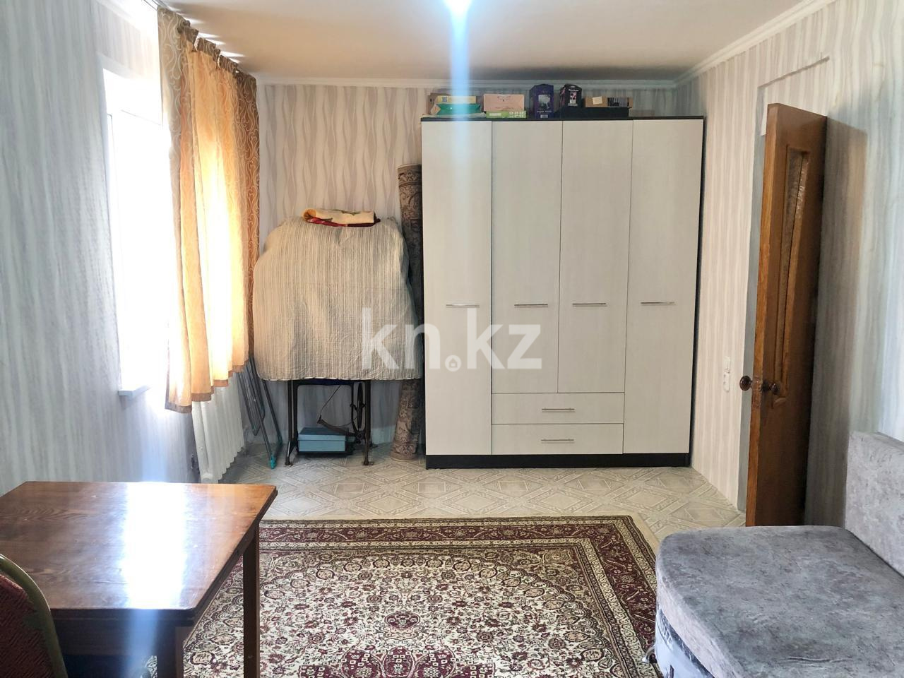 Продажа 1-комнатной квартиры, 30 м², мкр-н 13 - Продажа квартир в Караганде фото 2 из 13