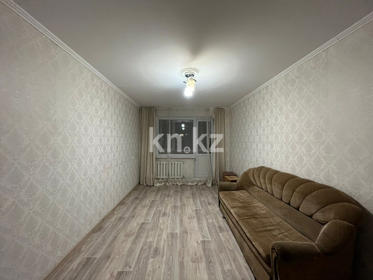 Продажа 2-комнатной квартиры, 44 м², ул. Сатыбалдина - Продажа  однокомнатных, двухкомнатных, трехкомнатных квартир в Караганде фото 1 из 11