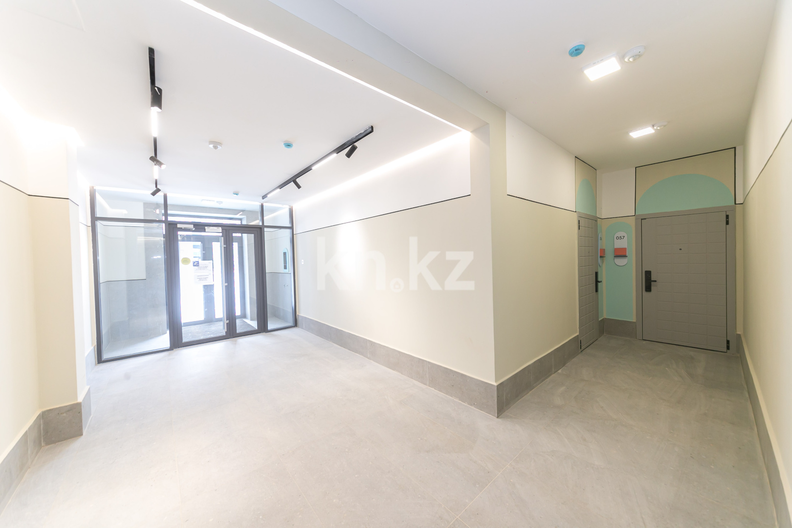 Продажа 2-комнатной квартиры, 68 м², пр. Аль-Фараби, дом  5 в Астане - фото 20