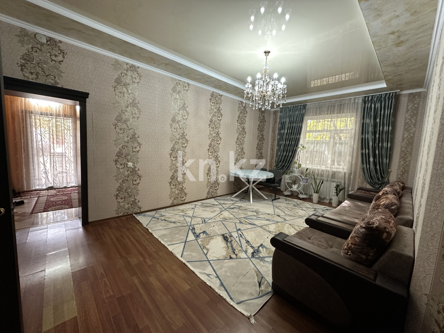 Продажа 5-комнатного дома, 255 м², Калшораева, дом  7 - Продажа квартир в Шымкенте фото 1 из 19