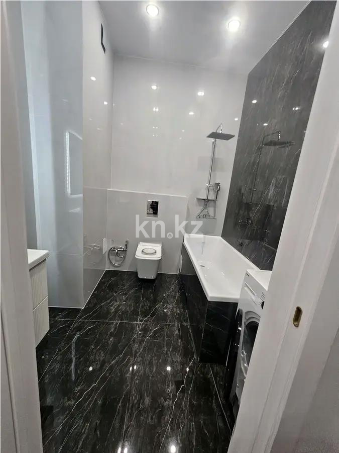 Продажа 1-комнатной квартиры, 36.8 м², ул. Е-796, дом  1 стр в Астане - фото 3