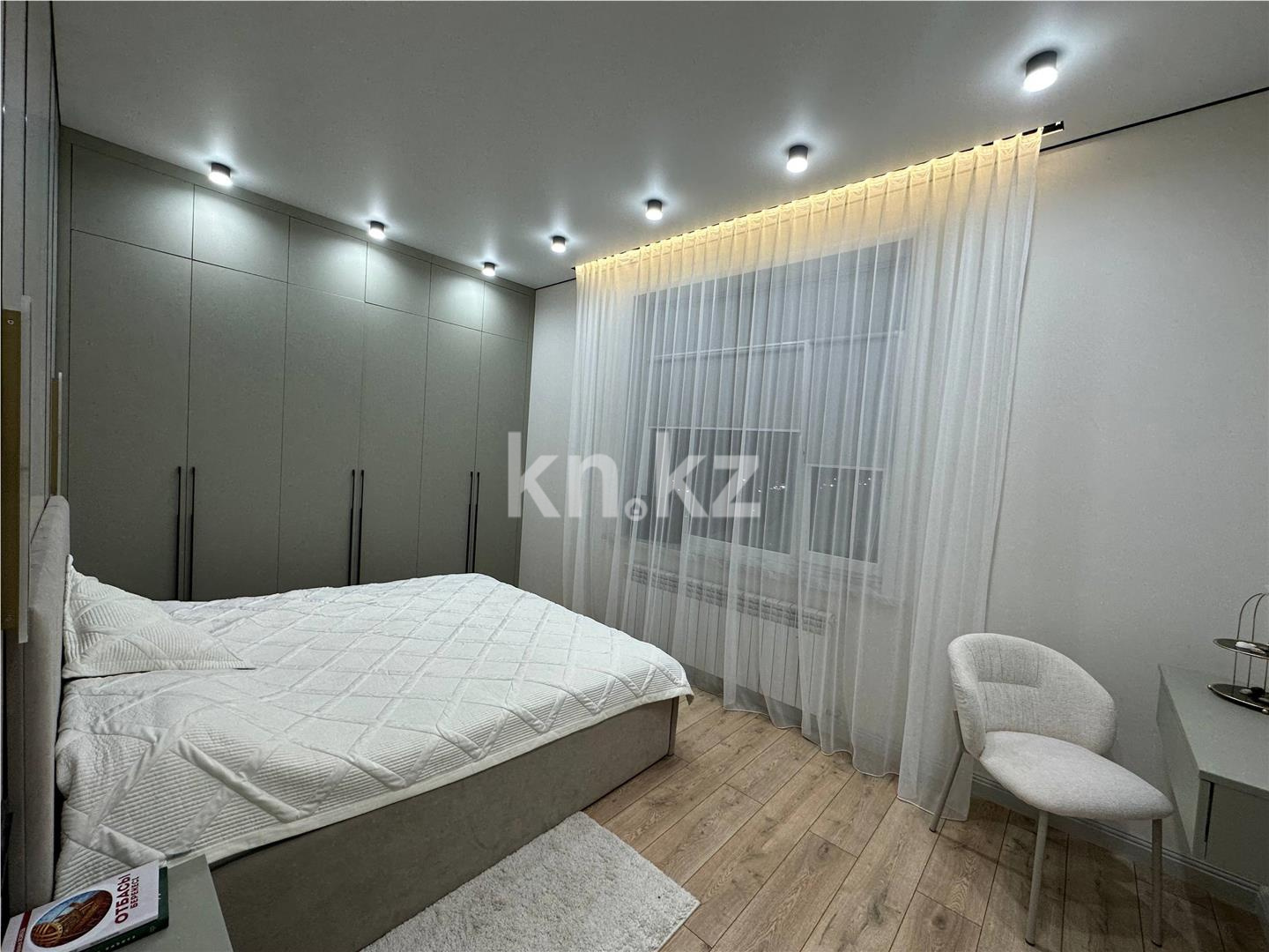 Продажа 2-комнатной квартиры, 64 м², пр. Строителей, дом  28/5 блок А - Продажа квартир в Караганде фото 12 из 16