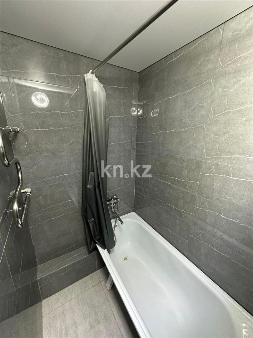 Продажа 1-комнатной квартиры, 33 м² в Караганде - фото 5