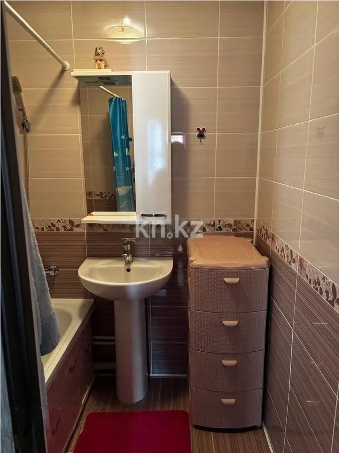 Продажа 2-комнатной квартиры, 49 м², мкр. Мамраева (Восток-5), дом  14 в Караганде - фото 4